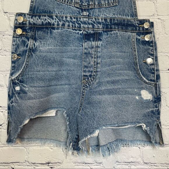 Juicy Couture Distressed Shortalls - Picture 3 of 7